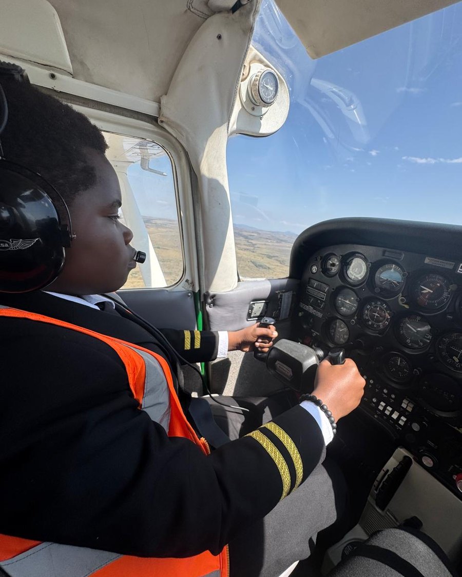 Young aviators with Nextgen Mentorship Hub